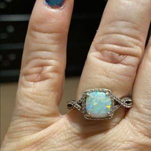 Size 8 genuine opal